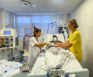 L'U2nc prend en charge kidney disease en Nouvelle-Calédonie, à 360 °.